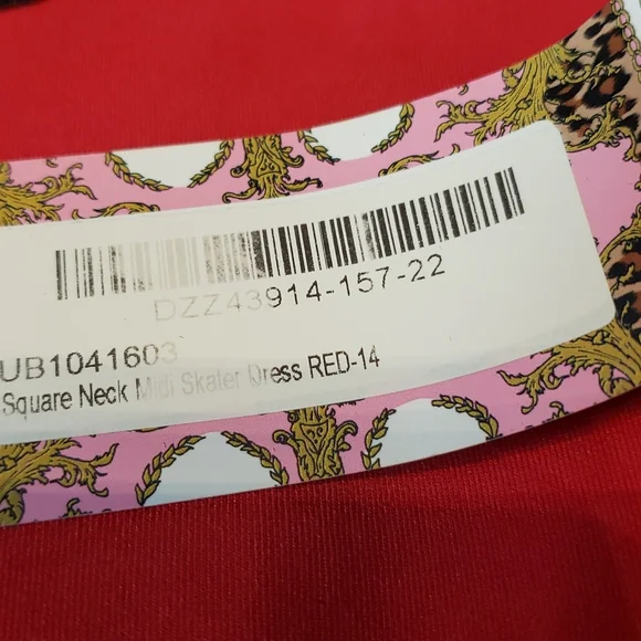 BOOHOO DRESS - Picture 5 of 5